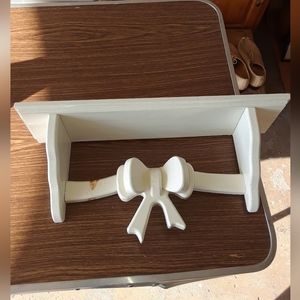 Nordic Style Bow Wooden Shelf